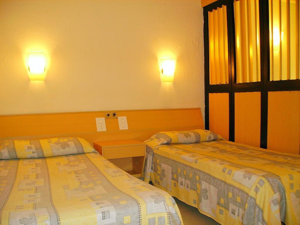 Rentalmar Alboran Apartments Salou Exterior foto
