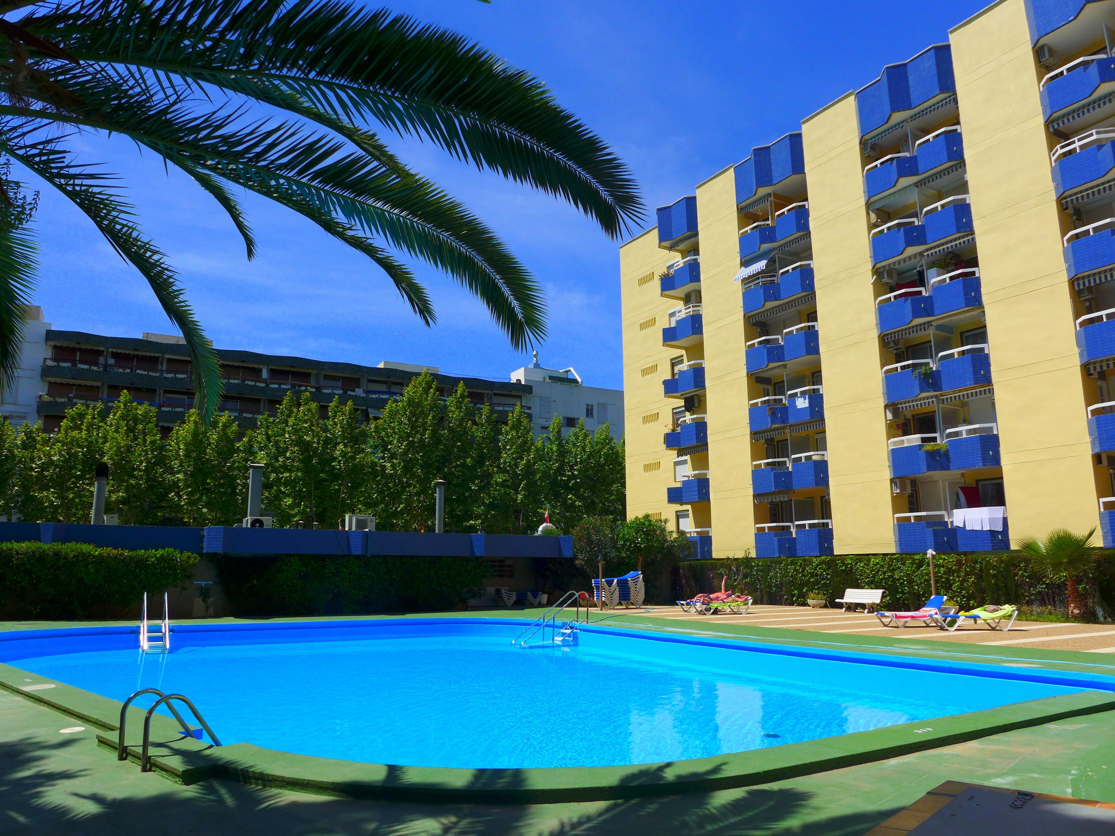 Rentalmar Alboran Apartments Salou Exterior foto