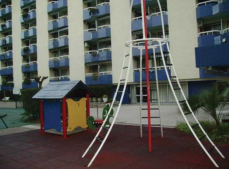 Rentalmar Alboran Apartments Salou Exterior foto