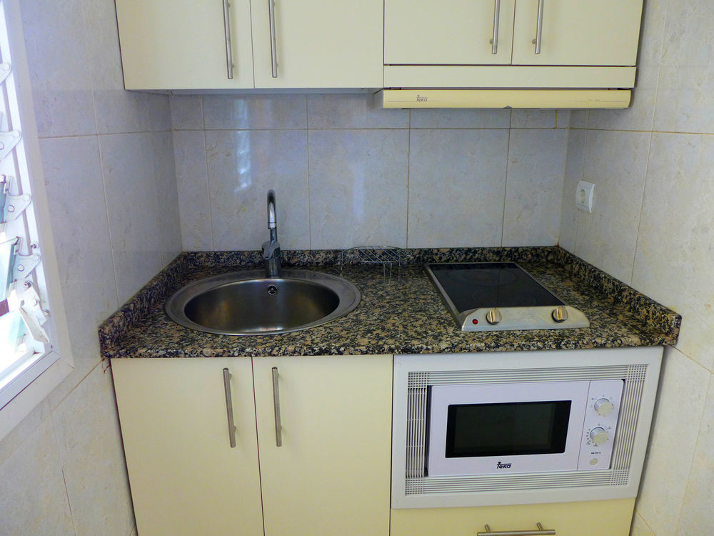 Rentalmar Alboran Apartments Salou Exterior foto